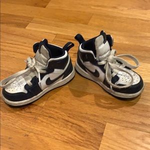 Nike Air Jordan Sneakers